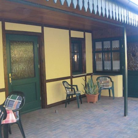 Pension Zum Weissen Hirsch Reitwein Extérieur photo