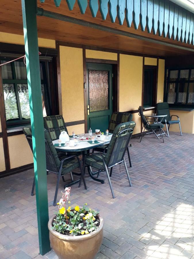 Pension Zum Weissen Hirsch Reitwein Extérieur photo